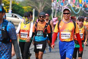 BIB: 40550, 48458, 4195
                            <button type="button" onclick="openModal(9906965)" class="btn btn-primary btn-sm float-right btn-popup" data-toggle="modal" data-target=".modal-high-quality">
                        <i class="fas fa-shopping-cart"></i> Add to Cart
                    </button>
                                            <button type="button" onclick="isThisMe(9906965, true)" class="btn btn-success btn-sm float-right btn-popup btn-isme hidden" data-toggle="tooltip" data-placement="bottom" title="นี่คือรูปของคุณใช่ไหม คลิกที่นี่เพื่อเอาเข้าอัลบั้ม">
                        <i class="fas fa-plus"></i> Add to album
                    </button>
                    <button type="button" onclick="isThisMe(9906965, false)" class="btn btn-warning btn-sm float-right btn-popup btn-isnotme hidden">
                        <i class="fas fa-ban"></i> Remove from album
                    </button>